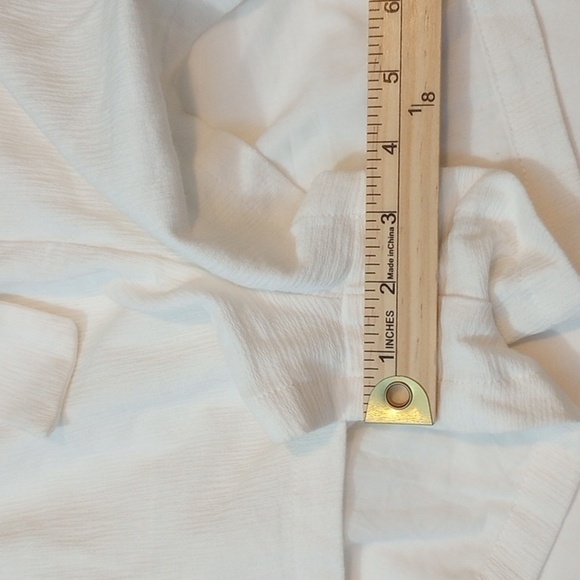 Showpo Women's Shorts Sz 8 White 100% Cotton Resort Beach Party Summer Light - Picture 7 of 9